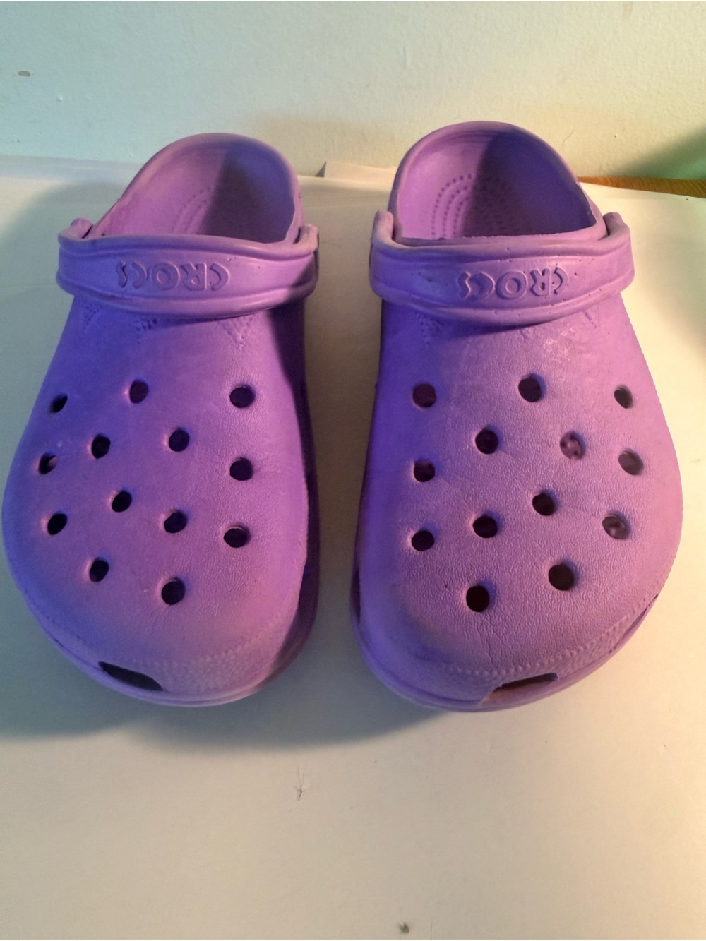 Crocs women’s adjustable heel strap 10
